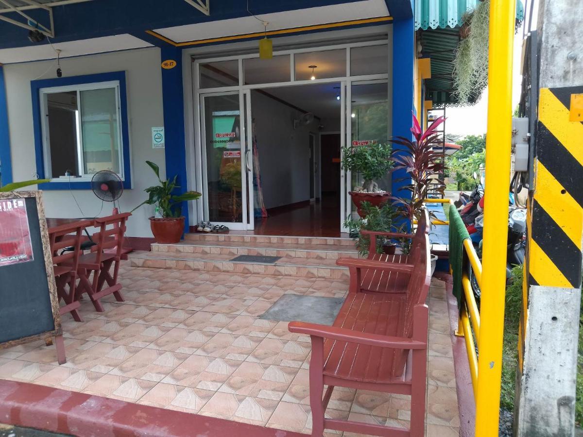 Phatra Hostel トンサラ エクステリア 写真
