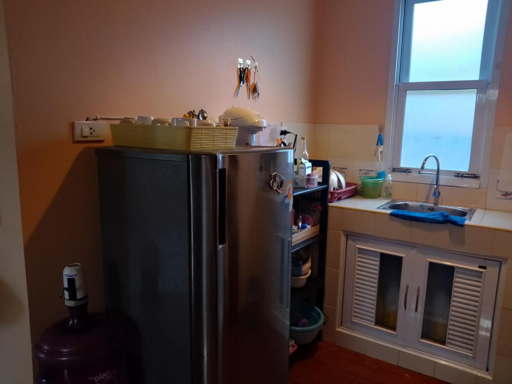 Phatra Hostel トンサラ エクステリア 写真
